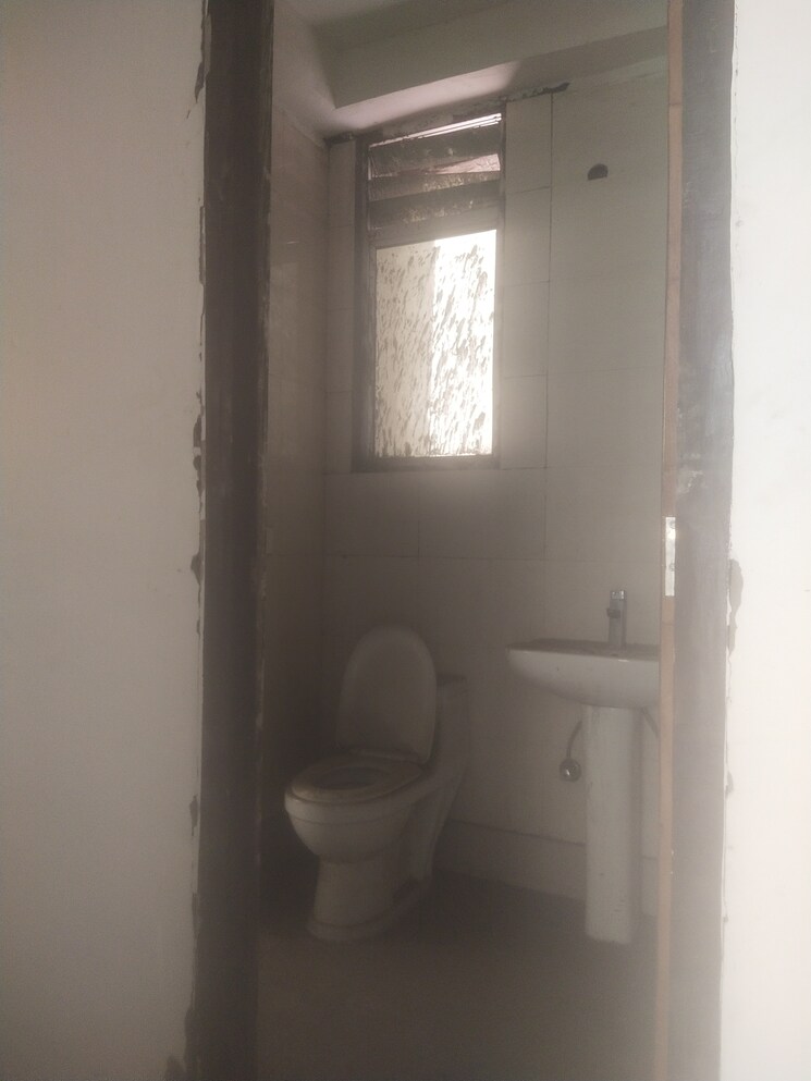  Parking, kbnows-apartment 4 Bedroom 1940 Sq.Ft. Apartment In Sector 16 Greater Noida Greater Noida 8630596