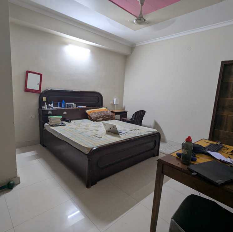 Team Area, sector 23 2.5 Bedroom 1200 Sq.Ft. Villa In Sector 23 Gurgaon 8630586