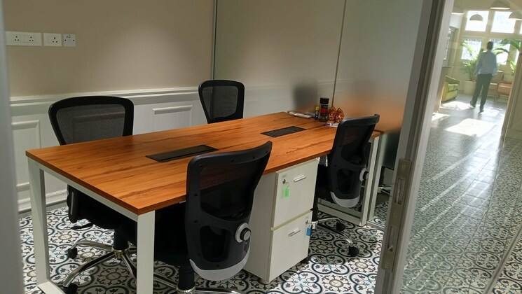 Team Area, connaught place Commercial Office Space 780 Sq.Ft. In Connaught Place Delhi 8630599