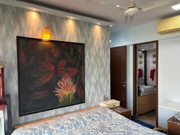 Bedroom in 2.5 BHK Apartment at Kalpataru Aura, Ghatkopar West – for Rent