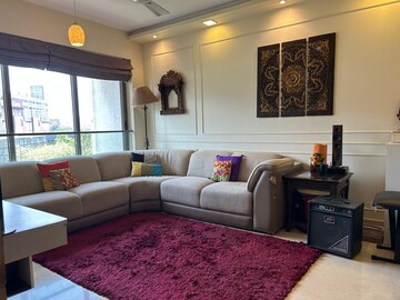 Bedroom in 2.5 BHK Apartment at Kalpataru Aura, Ghatkopar West – for Rent