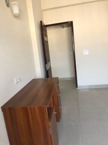 Furnished Amenities in 2 BHK Apartment at Paramount Floraville, Sector 137 – for Rent