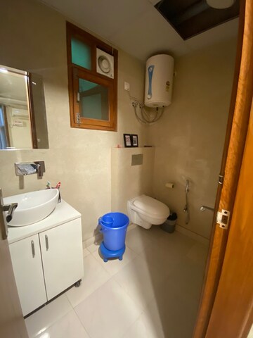 Bathroom in 3 BHK Apartment at Sushant Lok 2, Sector 57 – for Rent