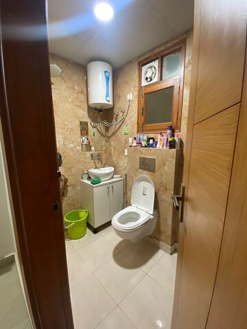 Bathroom in 3 BHK Apartment at Sushant Lok 2, Sector 57 – for Rent