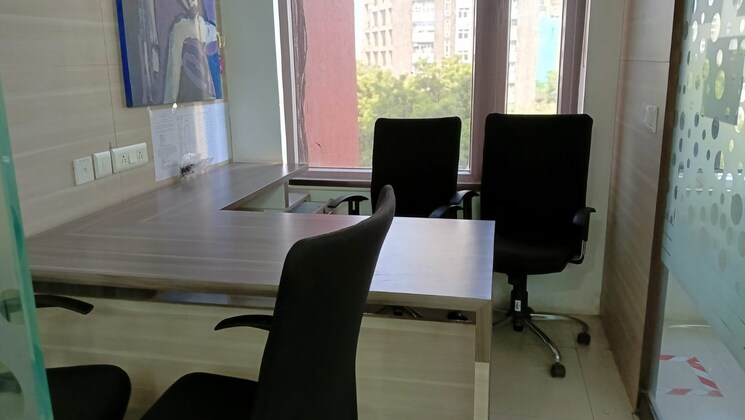 Team Area, connaught place Commercial Office Space 1500 Sq.Ft. In Connaught Place Delhi 8630674