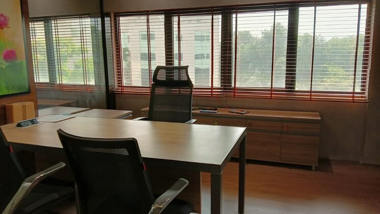 Team Area, connaught place Commercial Office Space 1500 Sq.Ft. In Connaught Place Delhi 8630674