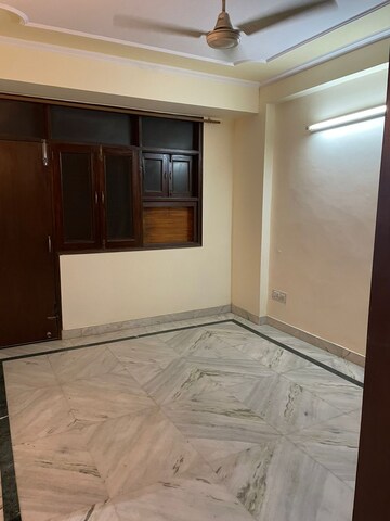 3 BHK Builder Floor For Rent in Shivalik Colony
