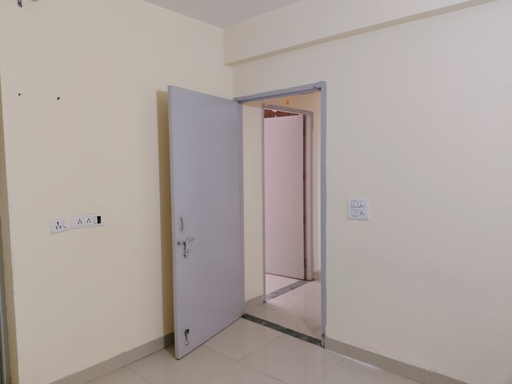 Room, adore-happy-homes 3 Bedroom 645 Sq.Ft. Apartment In Sector 86 Faridabad 8630765