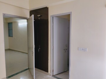 Room in 3 BHK Apartment at Adore Happy Homes, Sector 86 – for Rent