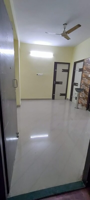 Room in 2 BHK Builder Floor at Andur Road – for Rent