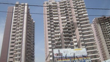 2.5 BHK Apartment For Rent in Amrapali Riverview, Amrapali Leisure Valley