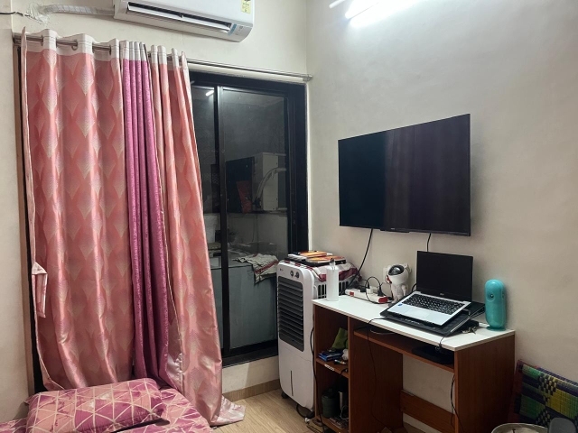2 BHK Apartment For Rent in Shah Complex 3