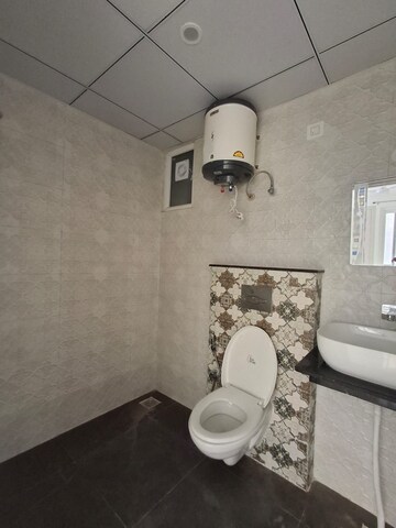 Bathroom in 3 BHK Apartment at Maxxus Elanza, International Airport Road – for Rent