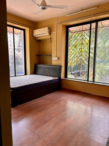 Room in 3 BHK Apartment at Triveni Apartments Model Colony, Model Colony – for Rent