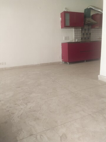 Room in 4 BHK Villa at Panchsheel Villas, Sector 16 Greater Noida – for Rent