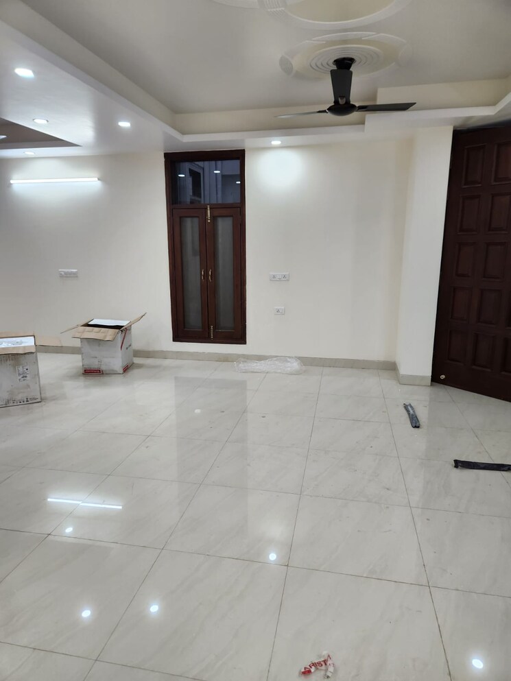 Room, milan-cghs 3 Bedroom 2350 Sq.Ft. Apartment In Sector 39 Gurgaon 8630851