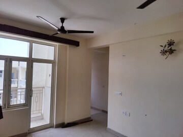 2 BHK Apartment For Rent in Shree Vardhman Mantra, Sector 67