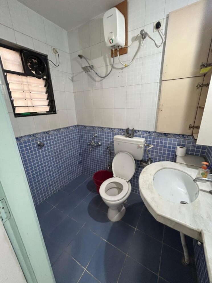 Master Bedroom, colonial-hearth 3 Bedroom 1350 Sq.Ft. Apartment In Model Colony Pune 8630900