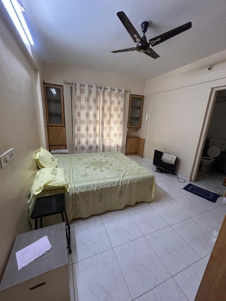 Bedroom, colonial-hearth 3 Bedroom 1350 Sq.Ft. Apartment In Model Colony Pune 8630900