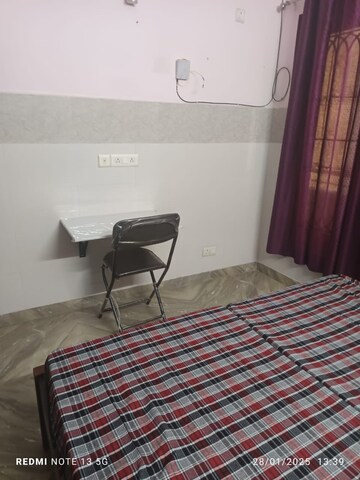 Bedroom in 2 BHK Apartment at SAS Tower, Sector 38 – for Rent