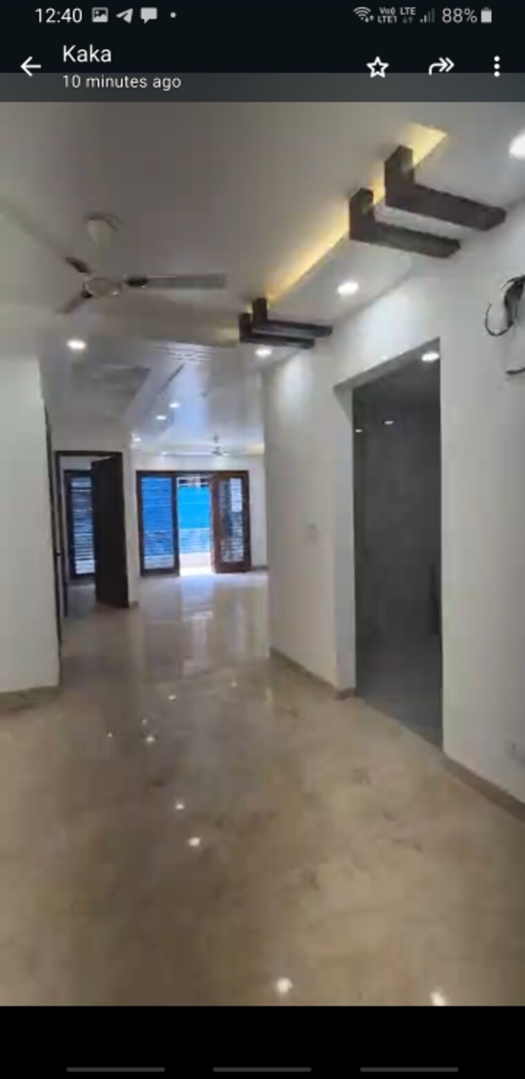 Room, east of kailash 3 Bedroom 1800 Sq.Ft. Builder Floor In East Of Kailash Delhi 8630970