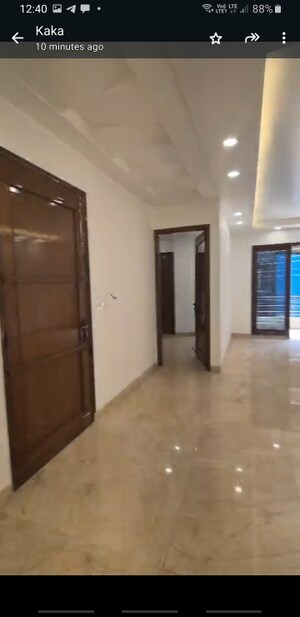 Room in 3 BHK Builder Floor at East Of Kailash – for Sale