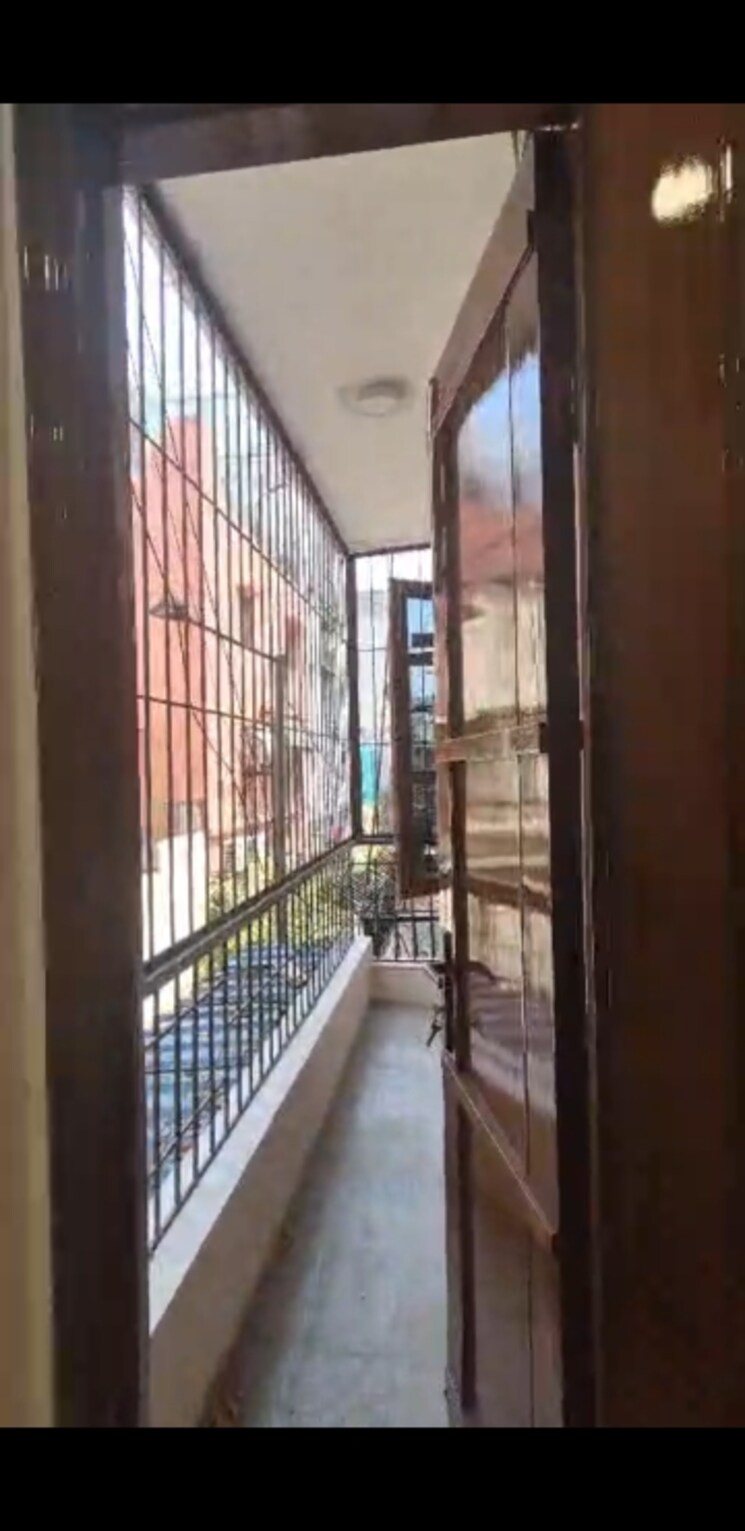 Balcony, east of kailash 3 Bedroom 1800 Sq.Ft. Builder Floor In East Of Kailash Delhi 8630970