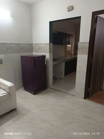 Room in 1 BHK Apartment at Relaxo Apartment, Sector 46 – for Rent