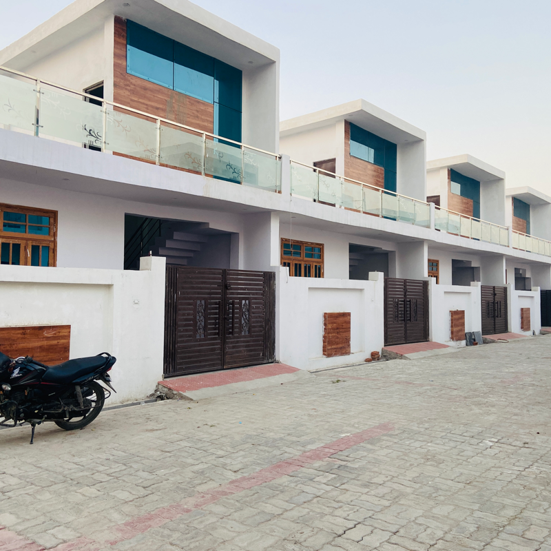 2 BHK Independent House For Sale in Yash Park City Safedabad