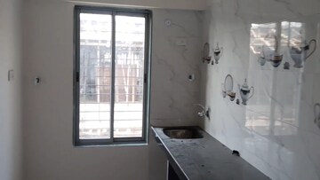 Room in 1 BHK Apartment at Sardar Inspire Residency, Andheri East – for Rent