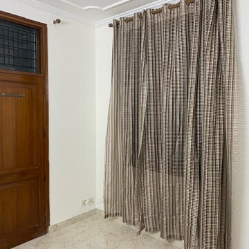 2 BHK Builder Floor For Rent in Sector 23a