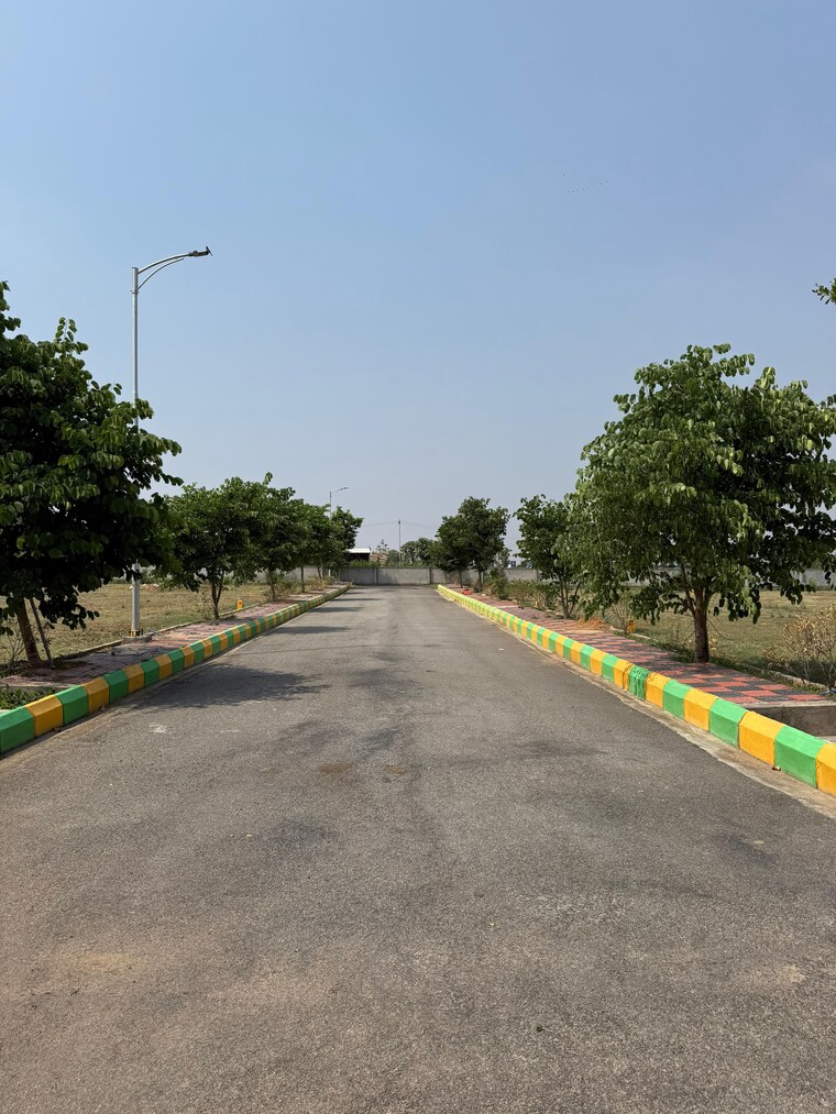 Garden, vijayakalpa-kshetra  167 Sq.Yd. Plot In Tukkuguda Hyderabad 8630988