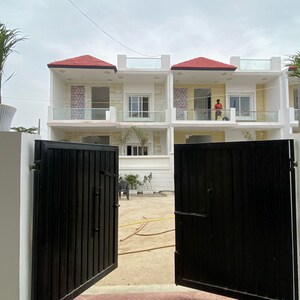 3.5 BHK Villa – Exterior View View at Mati - for Sale