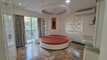 Bathroom in 4 BHK Apartment at Hiranandani Gardens Odyssey I II, Powai – for Sale