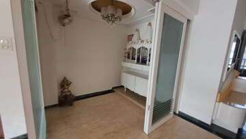 Bathroom in 4 BHK Apartment at Hiranandani Gardens Odyssey I II, Powai – for Sale