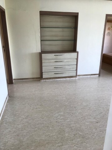Living Room in 2 BHK Apartment at Heera Panna Apartment, Tardeo – for Sale