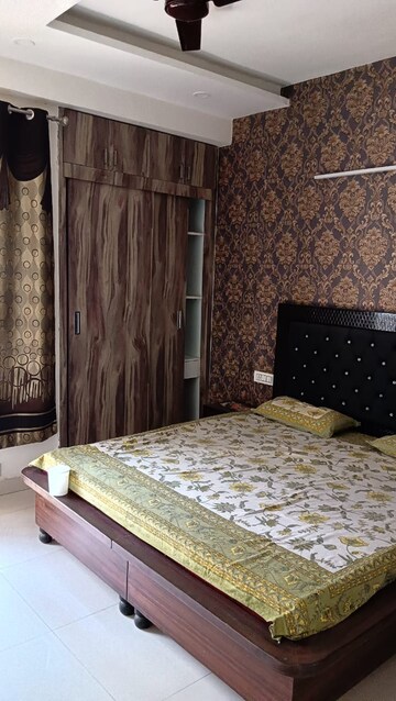 Bedroom in 3 BHK Builder Floor at MS Enclave Zirakpur, Dhakoli – for Rent