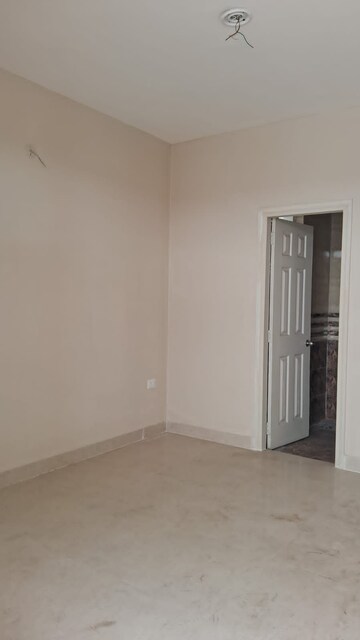 Room in 3 BHK Builder Floor at TDI The Retreat, Sector 89 – for Sale