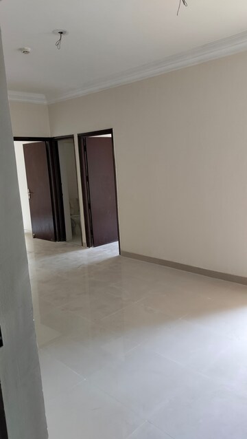Room in 3.5 BHK Apartment at Aditya Willow 162, Dasna – for Sale