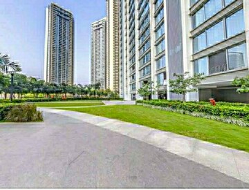 3 BHK Apartment – Exterior View View at Oberoi Realty Esquire, Goregaon East - for Rent