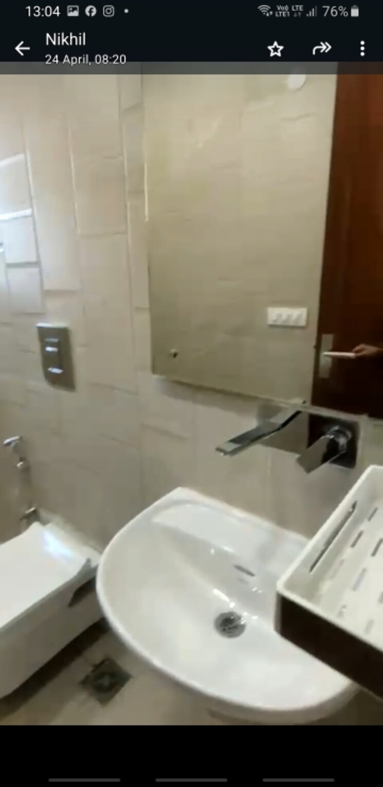 Bathroom, lajpat nagar 1 Bedroom 450 Sq.Ft. Independent House In Lajpat Nagar Delhi 8631137