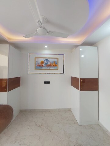 2 BHK Builder Floor For Sale in Uttam Nagar West