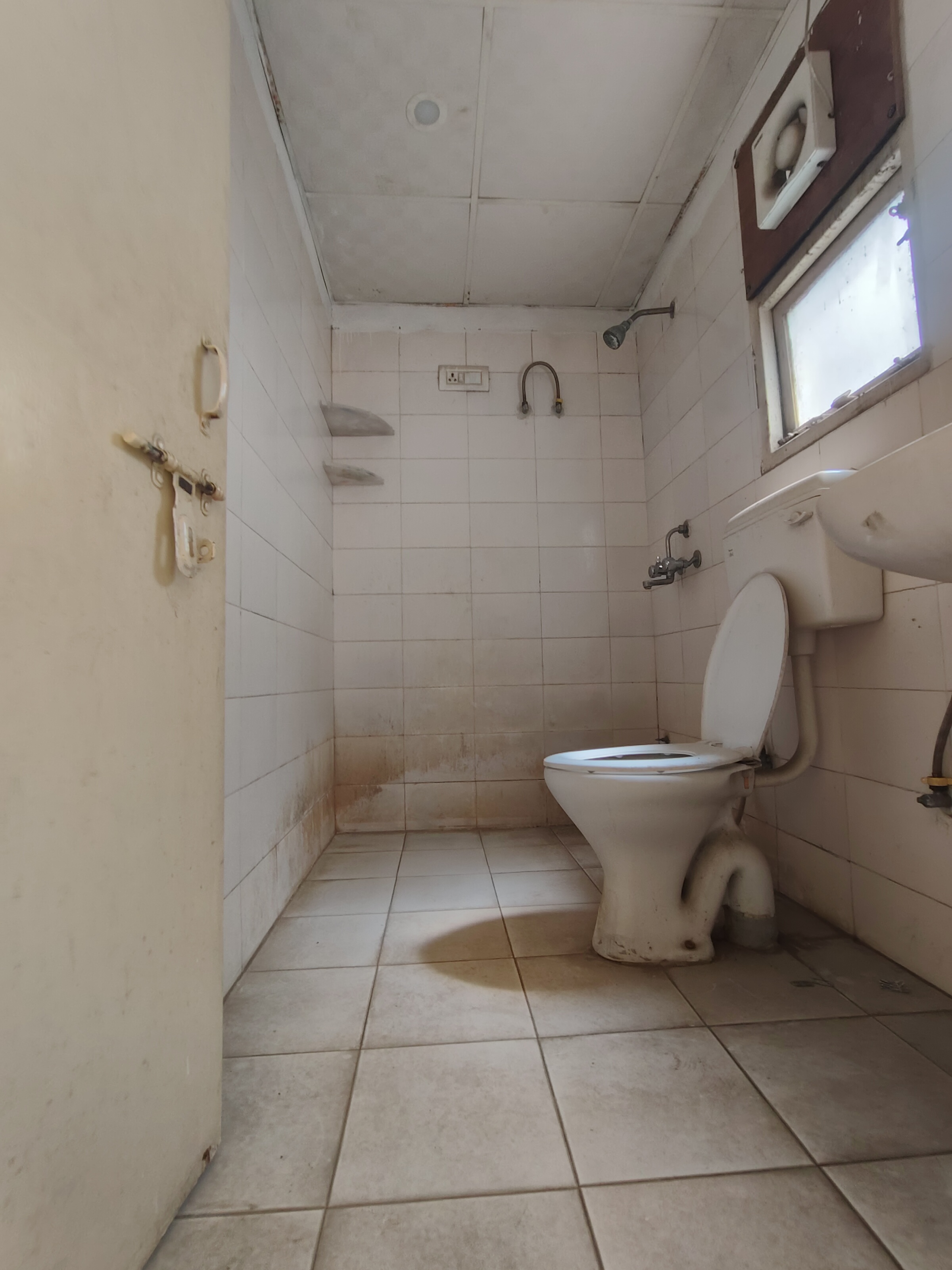 2 BHK Apartment For Rent in Adore Happy Homes