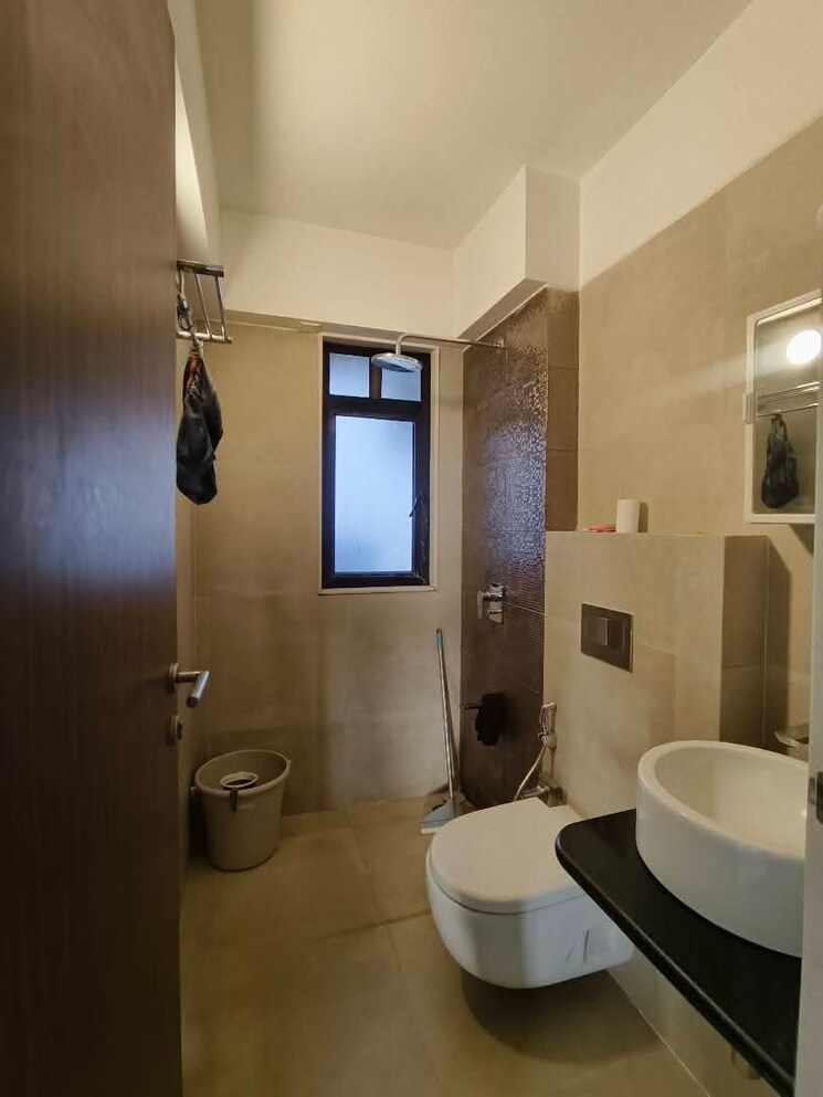 Bathroom, kanakia-hollywood 2 Bedroom 728 Sq.Ft. Apartment In Versova Mumbai 8631206
