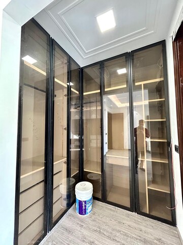 Building Lobby in 4 BHK Apartment at Ambience Caitriona, Sector 24 – for Sale