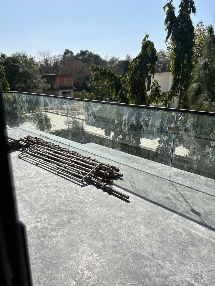 Balcony, proview-officer-city-2 2 Bedroom 890 Sq.Ft. Apartment In Raj Nagar Extension Ghaziabad 8631265