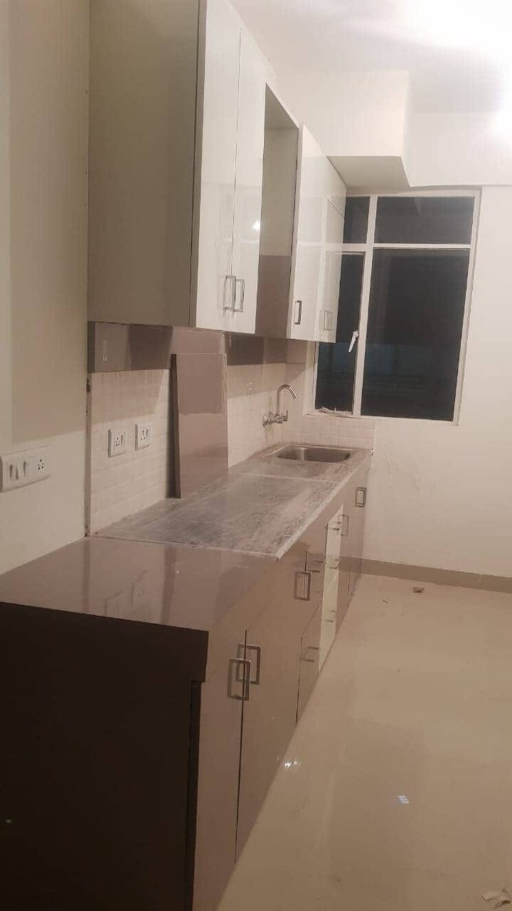 Kitchen, suncity-avenue-102 2 Bedroom 632 Sq.Ft. Apartment In Sector 102 Gurgaon 8631333