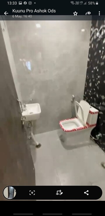 Bathroom in 1 BHK Independent House at Lajpat Nagar 4 – for Rent