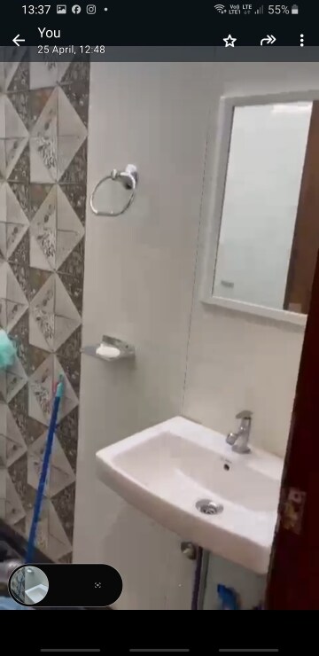 Bathroom in 1 BHK Independent House at Lajpat Nagar 4 – for Rent