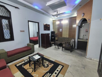 Living Room in 1.5 BHK Builder Floor at Vaishali Media Apartment, Vaishali Sector 5 – for Rent